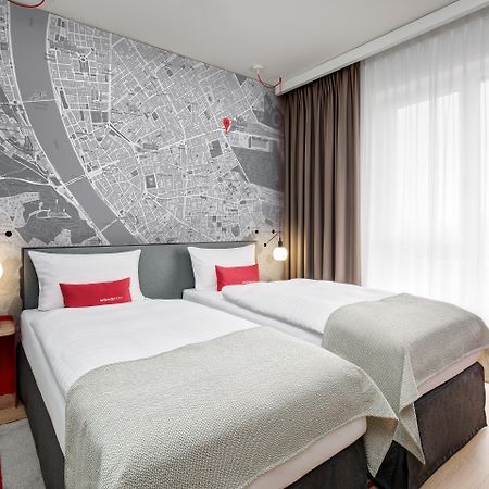 Intercityhotel Будапеща Екстериор снимка