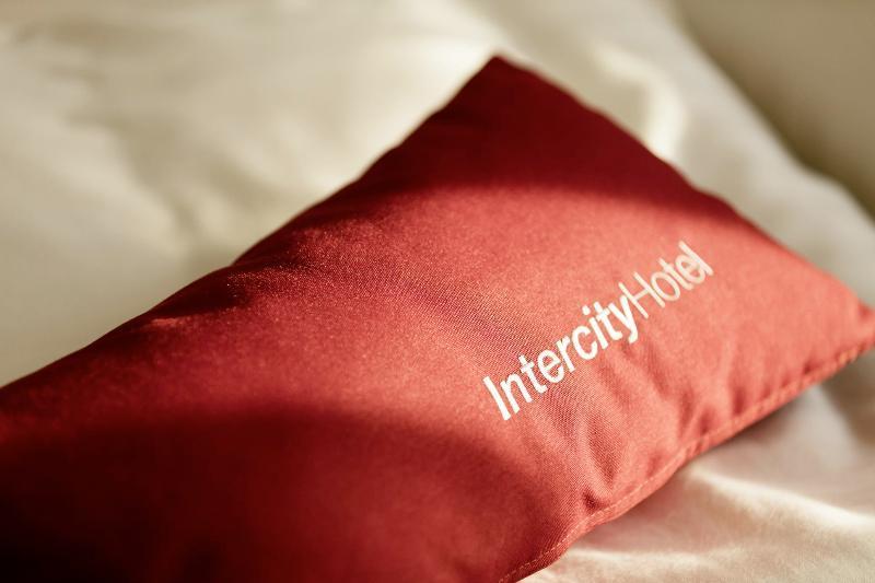 Intercityhotel Будапеща Екстериор снимка